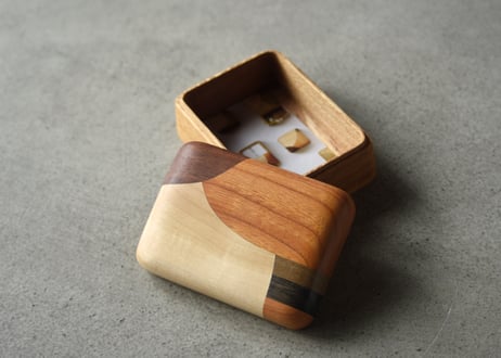 寄木小箱 カード/Yosegi Wooden Box – Card Case