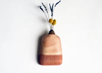 壁掛けbottle/Wall-mounted “Bottle” Vase