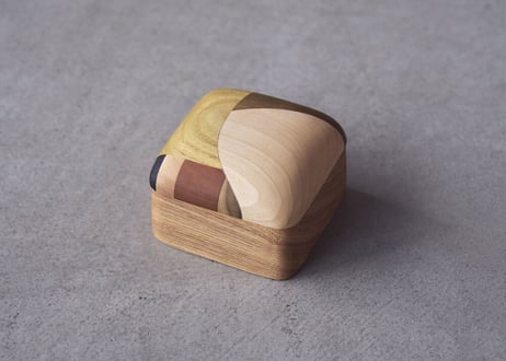 8月末マデ！！木工作家　フジタマリ アクセサリースタンド＆寄木細工ブレスレット 8月末マデ！！木工作家 フジタマリ アクセサリースタンド＆寄木細工