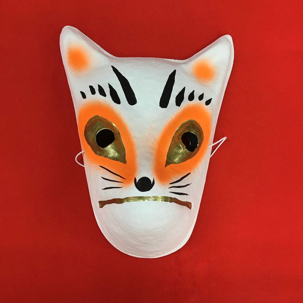 お面「狐」白色 | (株)高畠商店