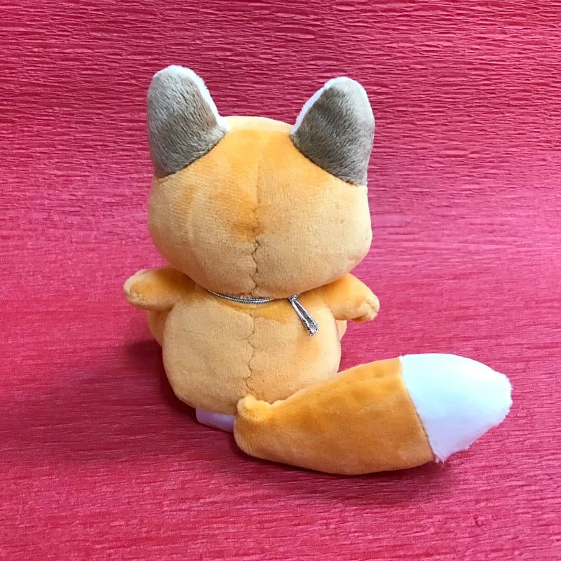 クローバーきつねぬいぐるみ | (株)高畠商店