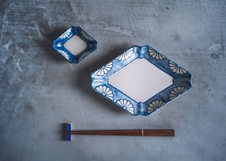隅入菱形豆皿