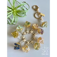 『天然石』ダイヤ型キーホルダー
