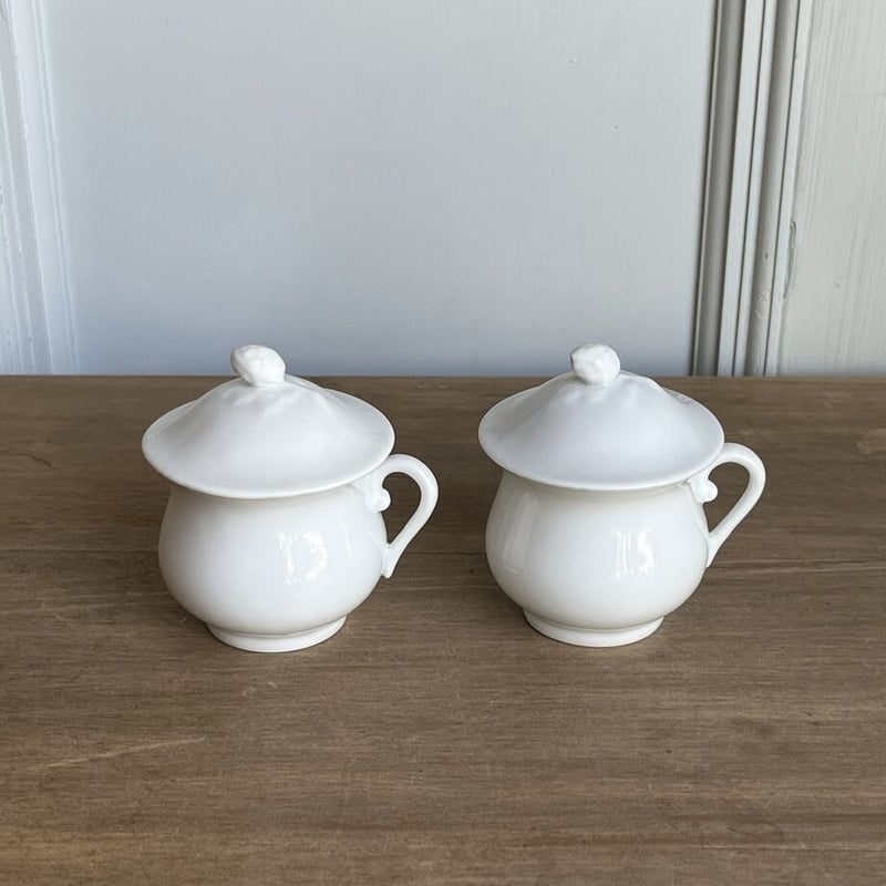 お花のクリームポット【ポ・ア・クレム】ポーセレン白磁器 /フランスアンティーク フランスアンティーク/クリームポット【ポ・ア・クレム】ポー