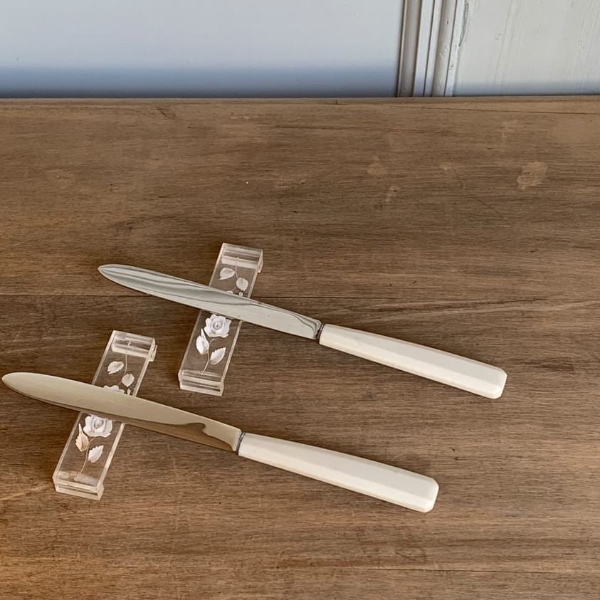 ルーサイトカトラリーレスト2点SET | quoi de neuf