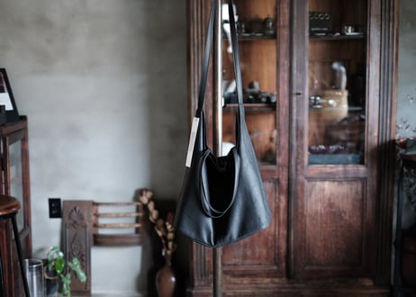 2way ゴートレザー　bag  「L size」  ブラック