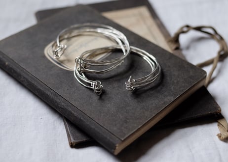 シルバー　5連　bangle