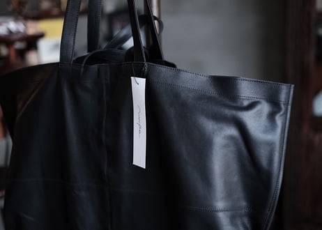 デザイナーズバッグ　ゴートレザー　bag  ブラック