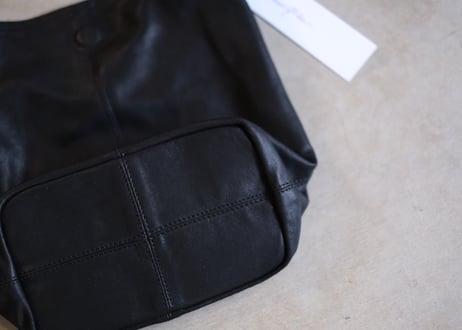 ワンショルダー　ゴートレザー　bag  「S size」ブラック