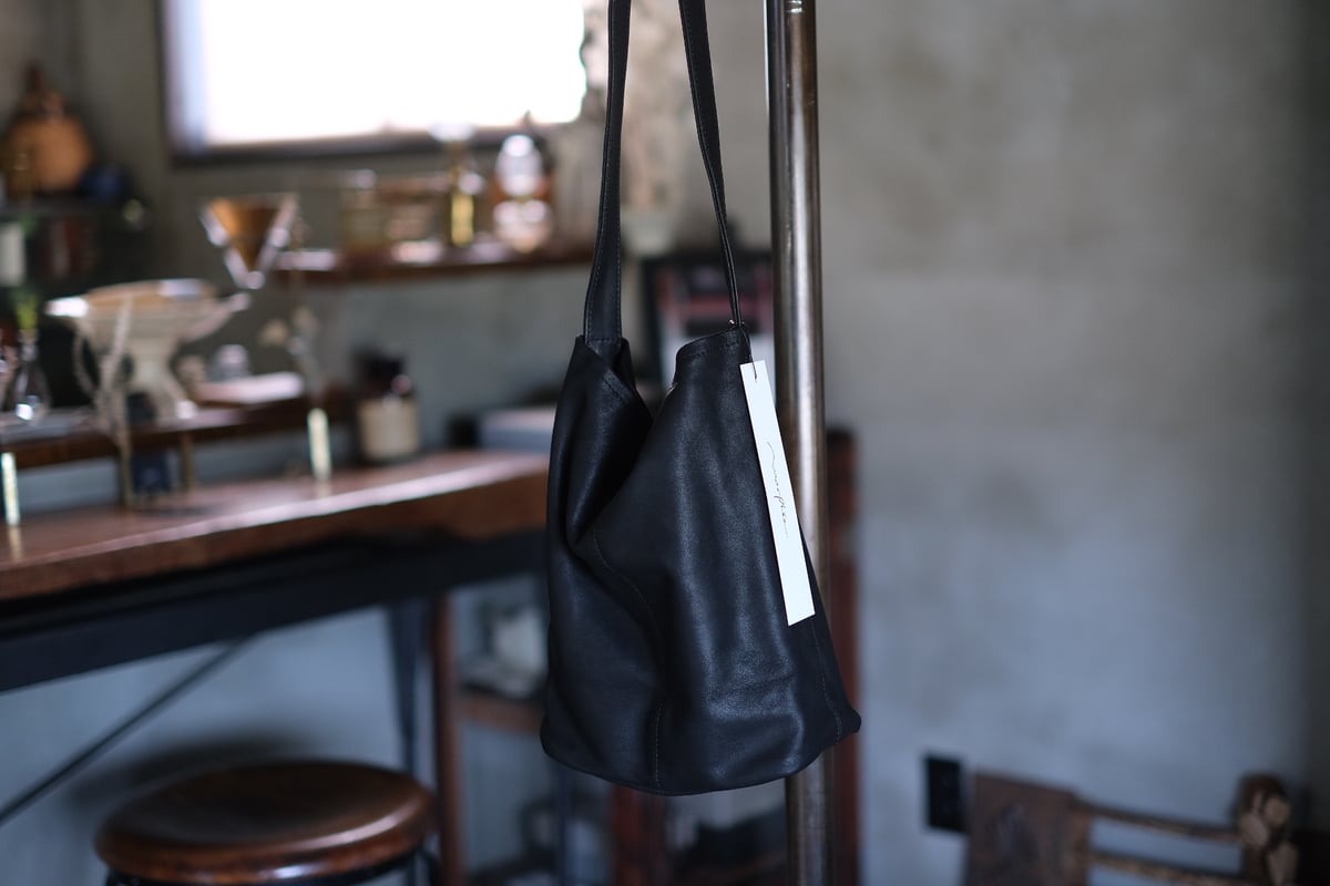 ワンショルダー ゴートレザー bag 「S size」ブラック | atelier sou