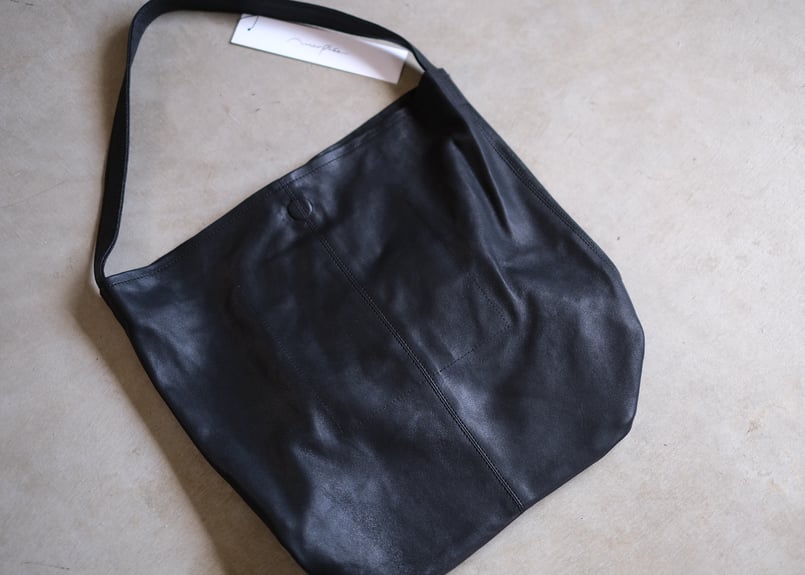 ワンショルダー ゴートレザー bag 「M size」 ブラック | atelier sou