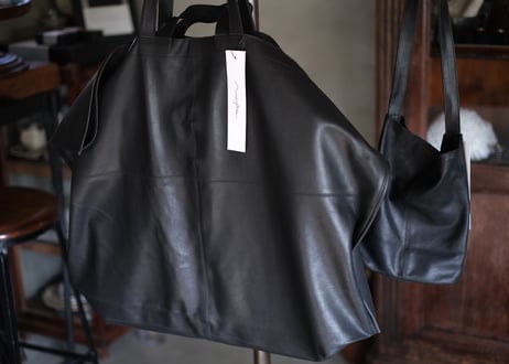 デザイナーズバッグ　ゴートレザー　bag  ブラック