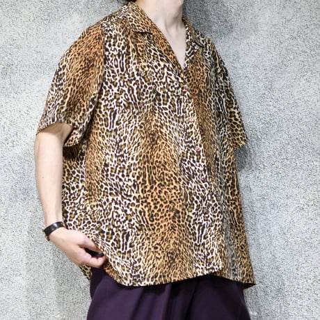 leopard open collar shirt
