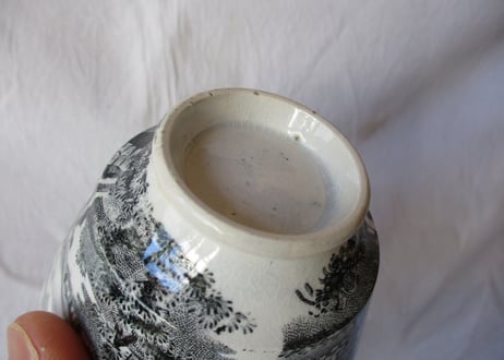 'Grisaille' Tea cup & Saucer「Pavillion」【B】