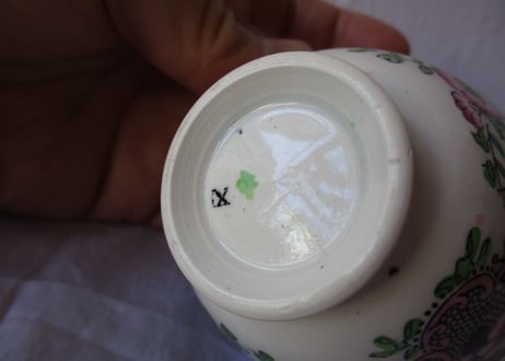 Tea bowl / Hand painted flower