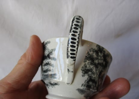 'Grisaille' Tea cup & Saucer「Pavillion」【A】