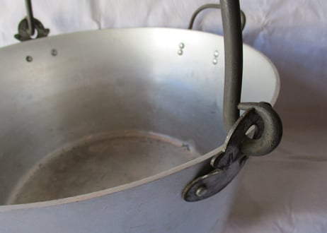 Aluminum Bucket