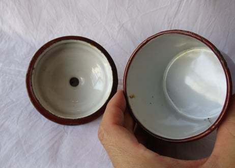 Enamel Canister / Chicoree