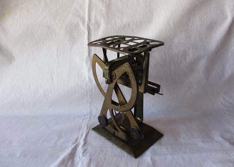 Letter Scale / Symmetry 100g