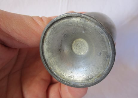 Pewter Egg-stand【C】