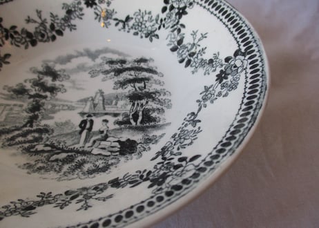 'Grisaille' Tea cup & Saucer「Pavillion」【A】