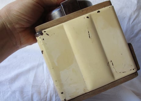 Old Coffee Mill「Peugeot Frères」【F】ダメージ