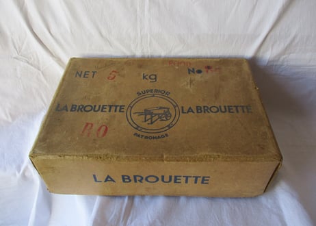 Paper box 「LA BROUETTE」