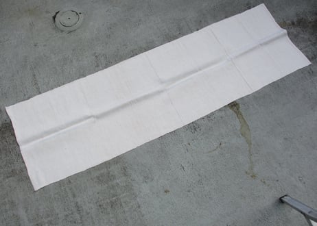 Old Linen / Table runner