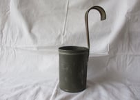 Tin Measure cup / 1 pint