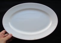White Oval plate / 35cm「Boch Freres」