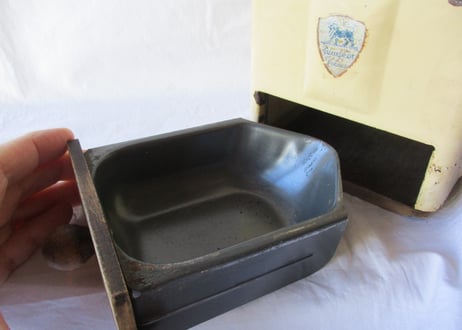 Old Coffee Mill「Peugeot Frères」【F】ダメージ