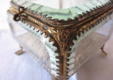 Glass Jewelry Box / Large