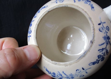Small Tea pot / Blue flower