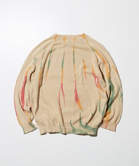 r / UNITED COLORS OF BENETTON
