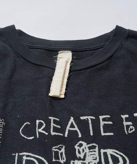 r / one pocket S/S tee  Print by Rastafariddim