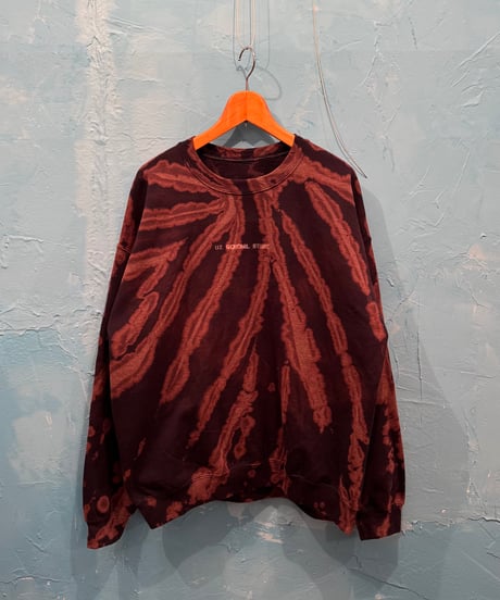 UZ × takapit crew sweat