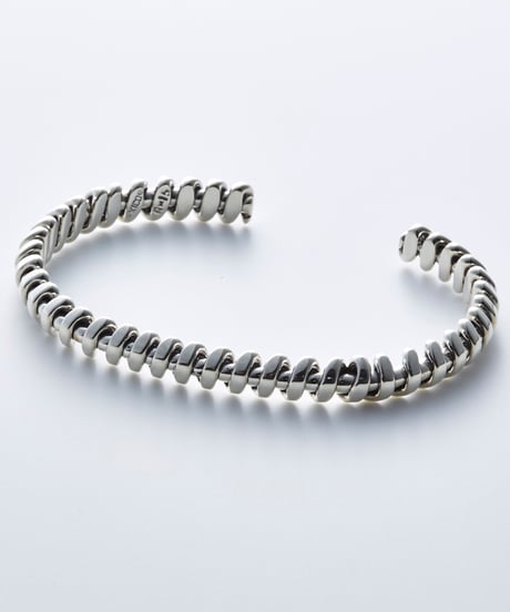 Mexican Jewelry / silver bangle
