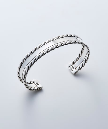 Mexican Jewelry / silver bangle