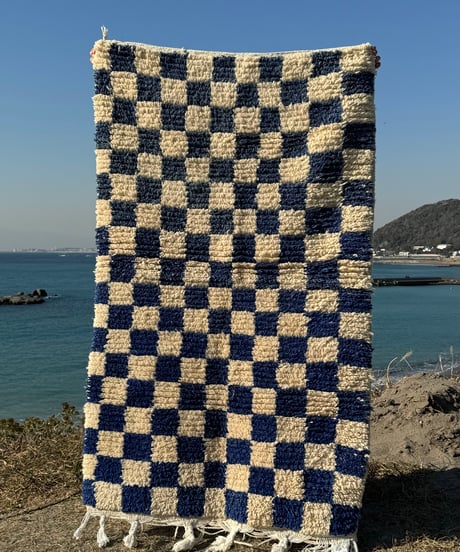 Zarabiya / Vintage blue checker rug