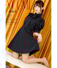 一瀬優美さん／私服1＋ビキニ水着 【中】サイズ