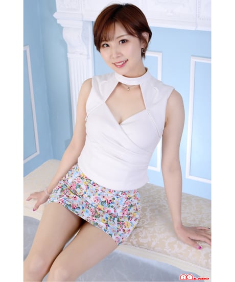 中村杏理さん／OL制服1 【大】サイズ