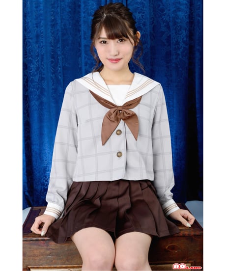 吉田愛さん／セーラー服＋競泳水着 【中】サイズ