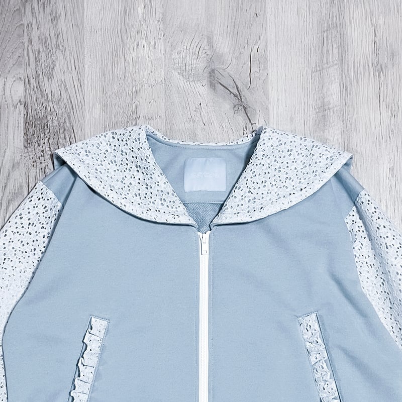 ella _selectshop エラ　ドビークロスフリルジレ　ライトブルー ella _selectshop エラ ドビークロスフリルジレ ライトブルー