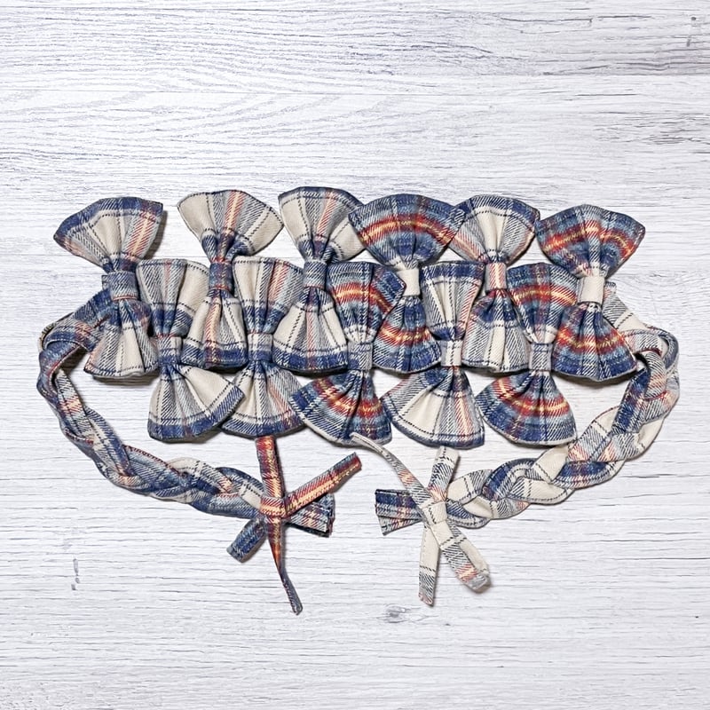 三つ編みリボンヘッドドレス<チェック／beige × blue × red> | satoi