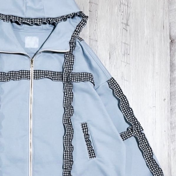 フリルチェックハイネックパーカー<light blue × black> | satoi