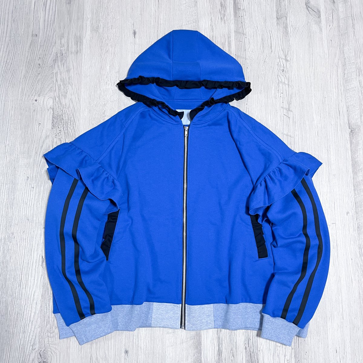 フリルパーカー<cobalt blue> | satoi