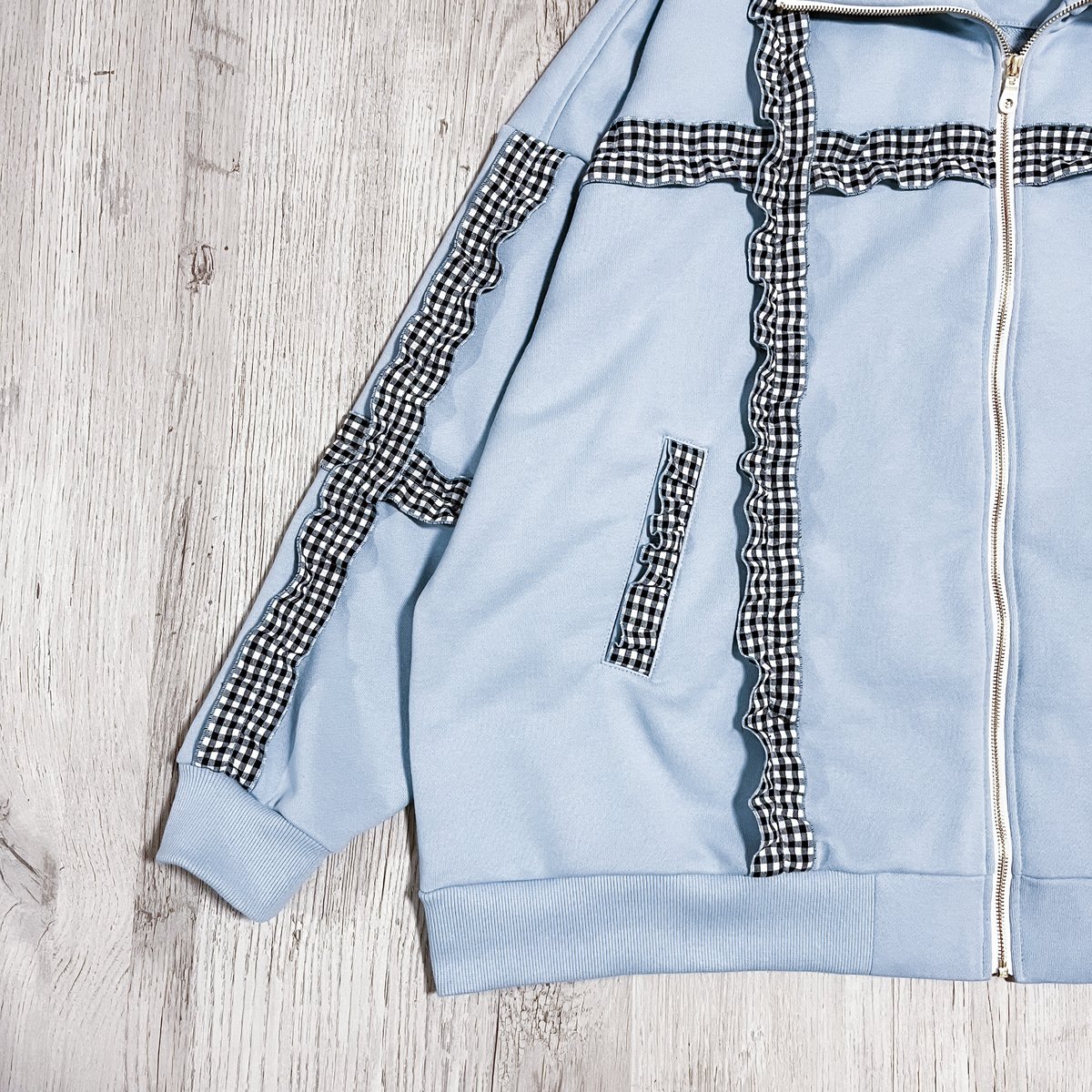 フリルチェックハイネックパーカー<light blue × black> | satoi