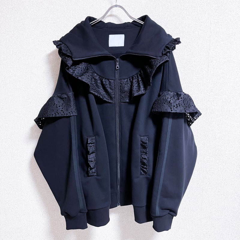 satoi フリルハイネックパーカー satoi フリルハイネックパーカー