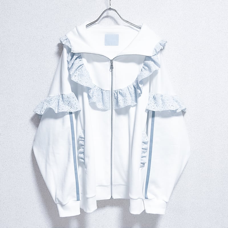 satoi フリルハイネックパーカー