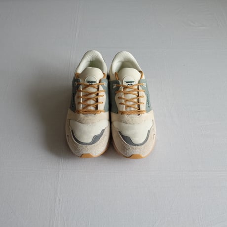 KARHU Aria 95 Turtledove/Iceberg Green